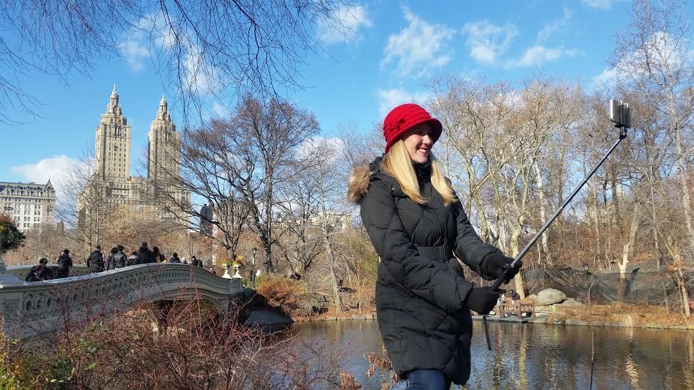 Capture the Magic of NYC Selfie: Central Park Photography and Guided Tour! photo 3