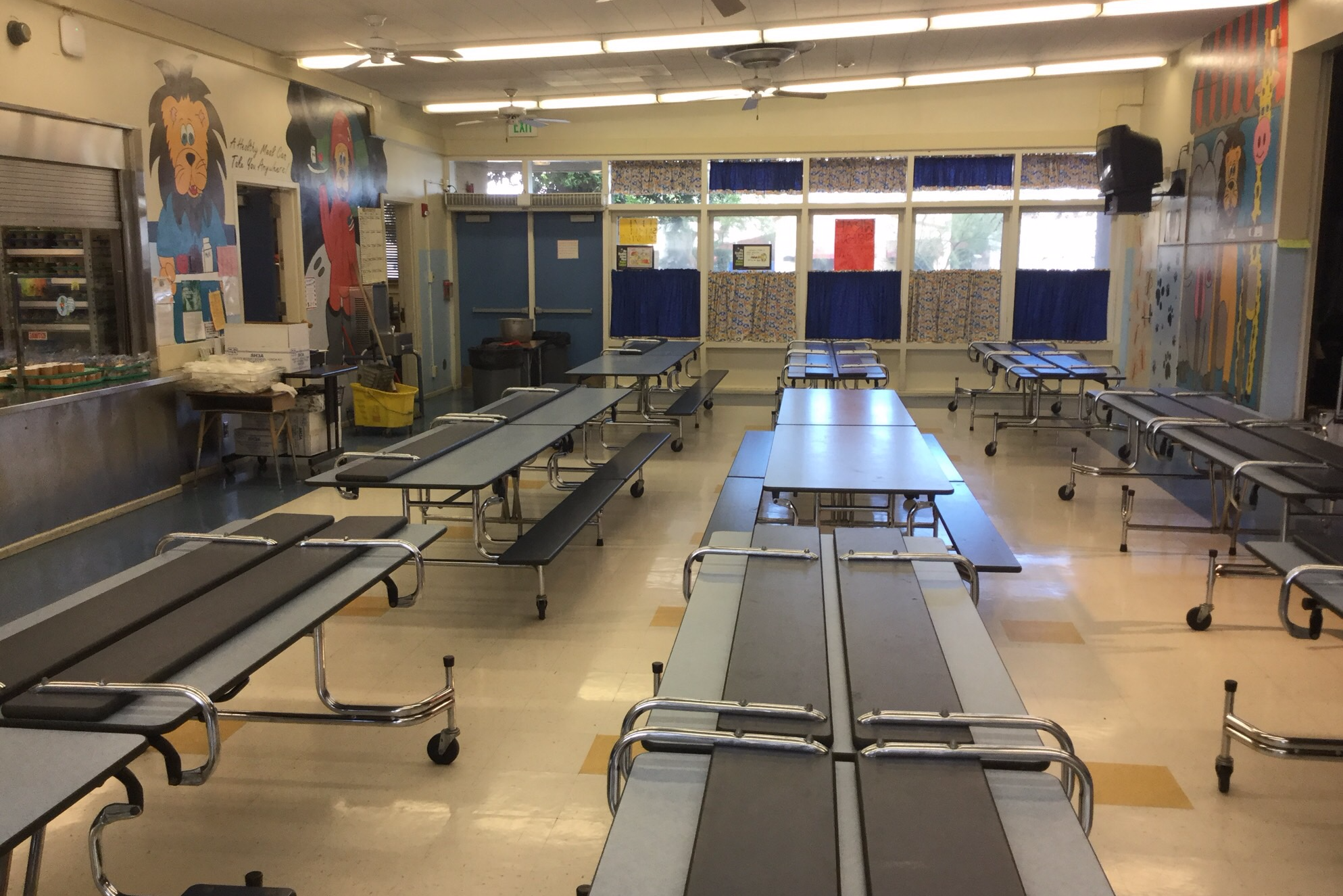 Cafeteria Dining Room