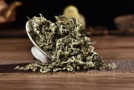 Organic "Yunnan Jade Dragon" Green Tea (Spring 2017) from Yunnan Sourcing