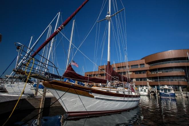 Manitou Moomers Ice Cream Sail photo 1