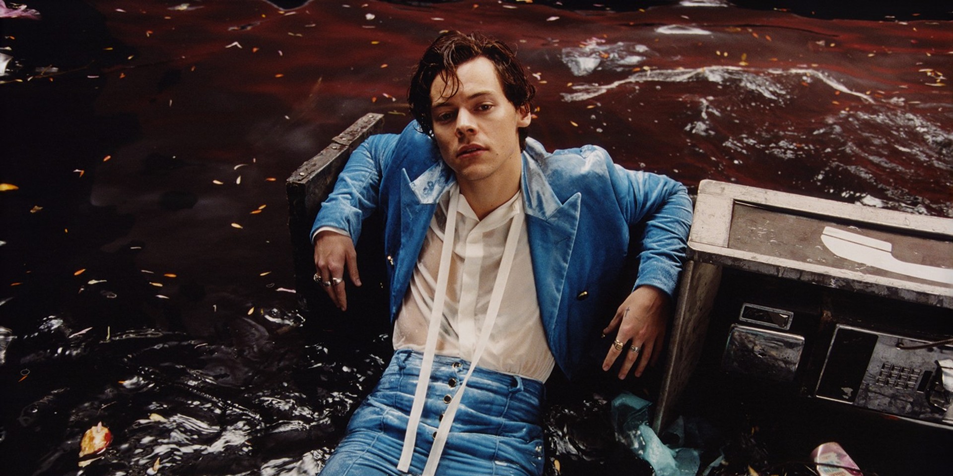 Harry Styles set to perform with Warpaint in Manila next year