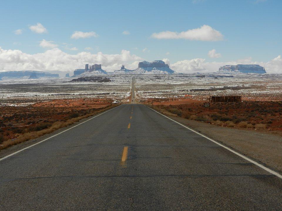 2.5 Hour Private Jeep Tour in Monument Valley, Utah - Page, Arizona