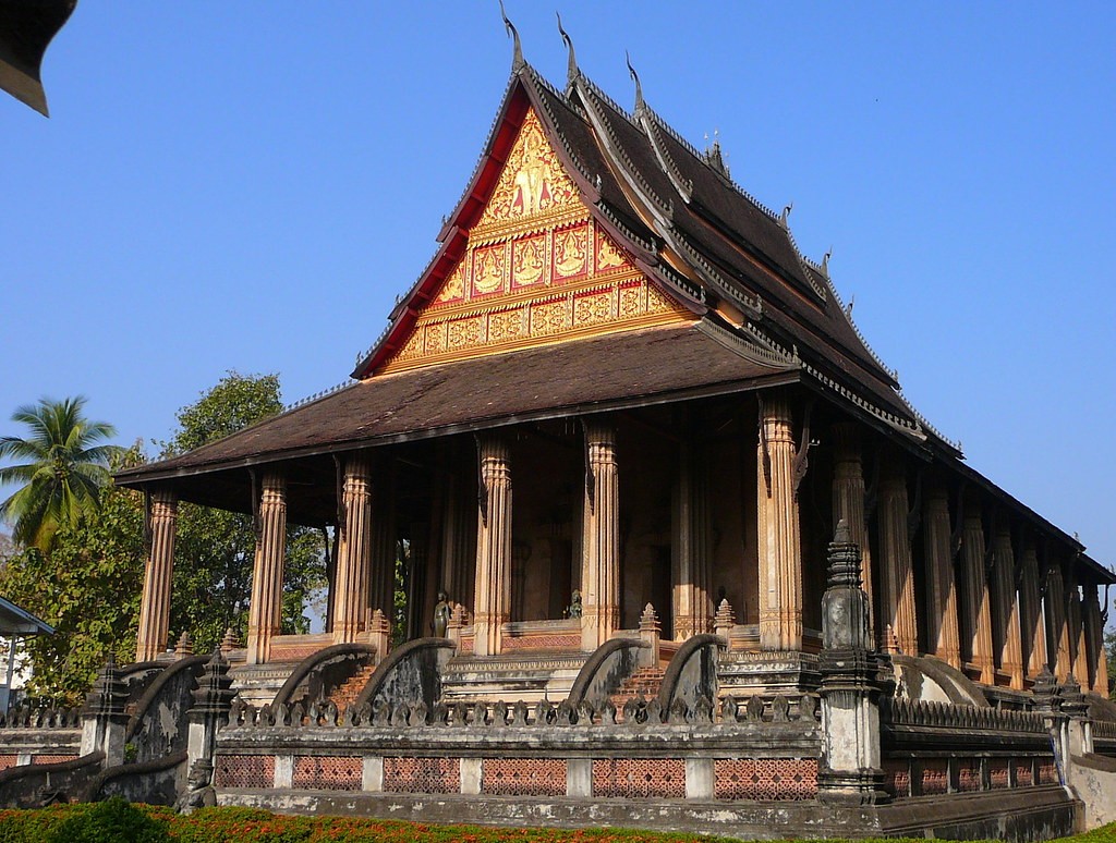 Discover the Unique Temple and Stupa