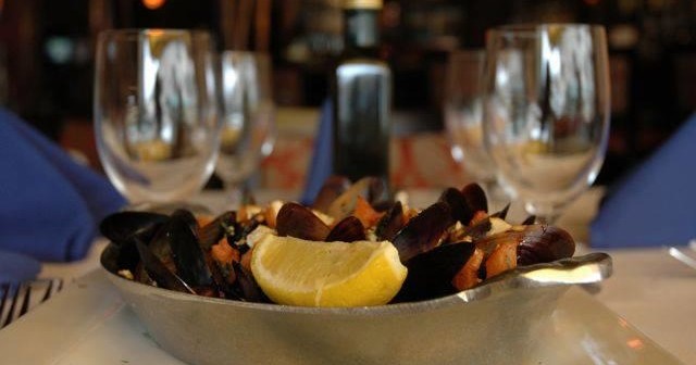 Las Olas Boulevard Walking Food Tour photo 1