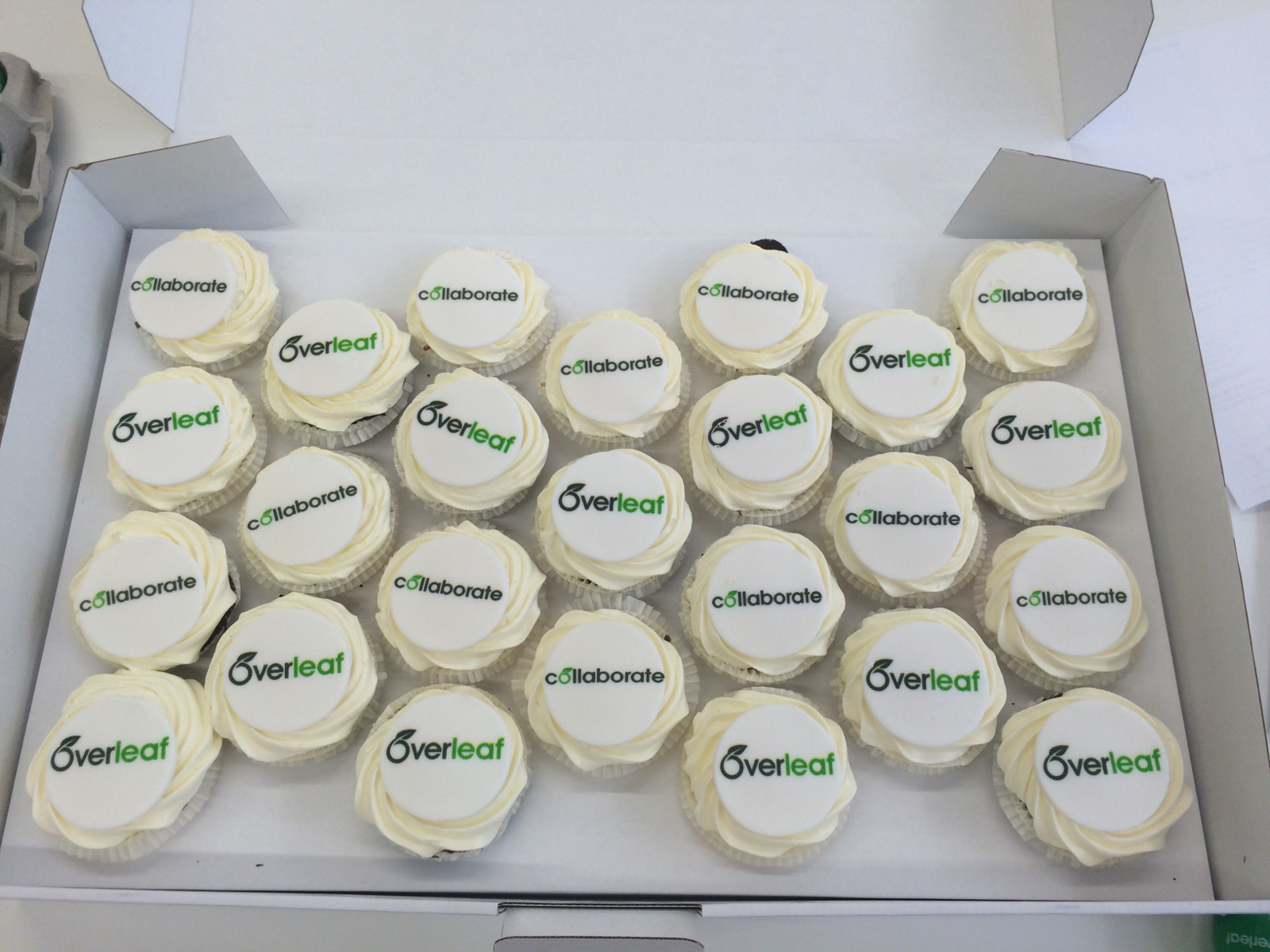 Overleaf Cupcakes!