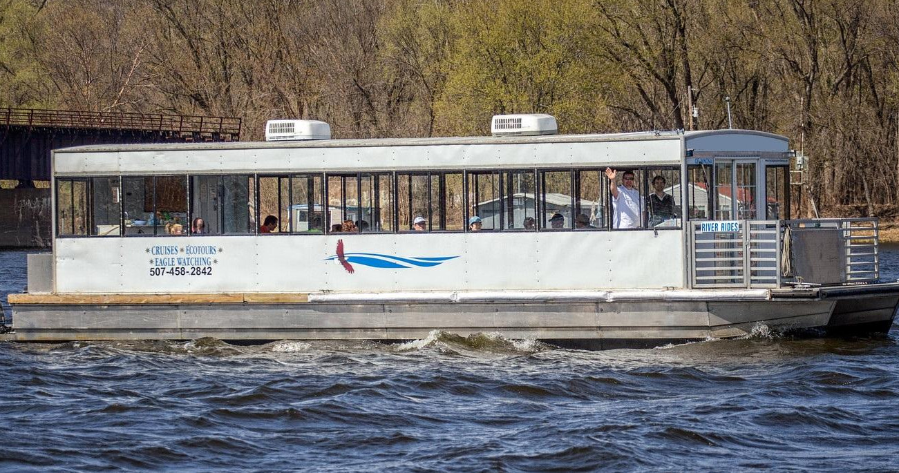 River Boat Tours photo 1