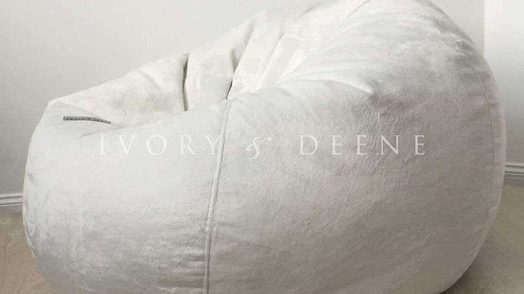 Ivory & Deene Large Soft Ivory Velvet Fur Cloud Beanbag