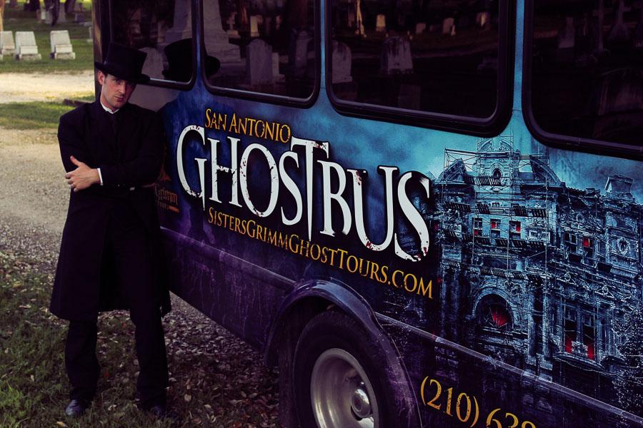 New! The Ghost Bus: Haunted Pub Tour photo 1