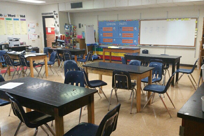 DeKalb School Facilities Woodridge Elementary School Classroom