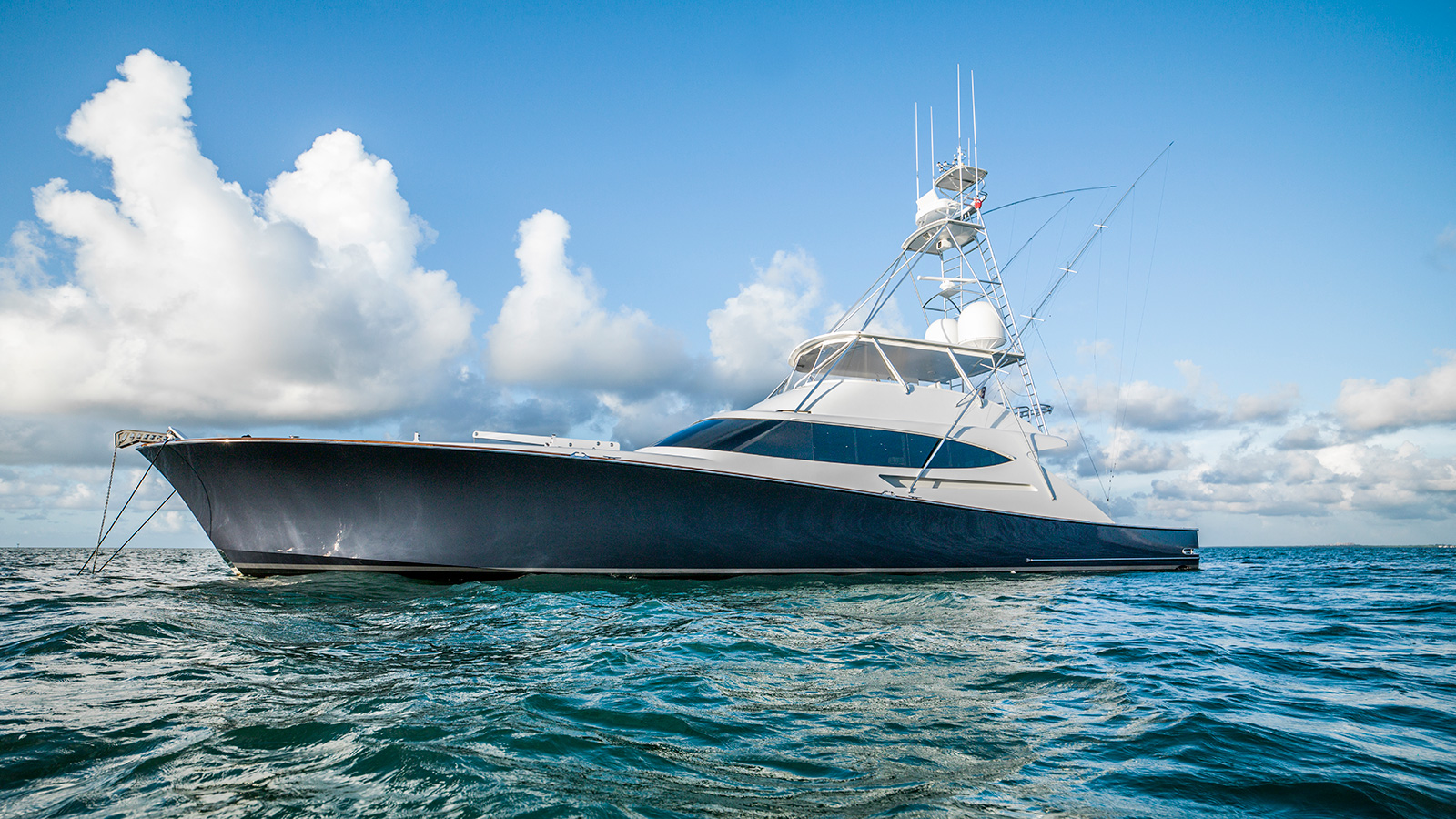 27m Yachting Developments sportfisher Satu for sale