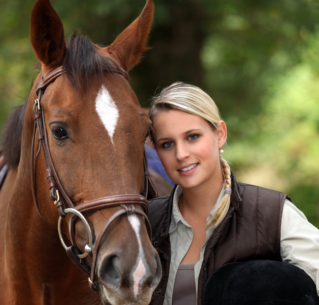 BHS Entry Level Award in Essential Horse Knowledge Equine Distance