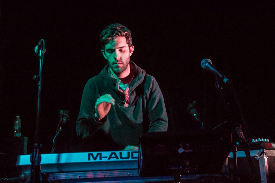 Catching Flies, the electronic maestro who eludes categorization