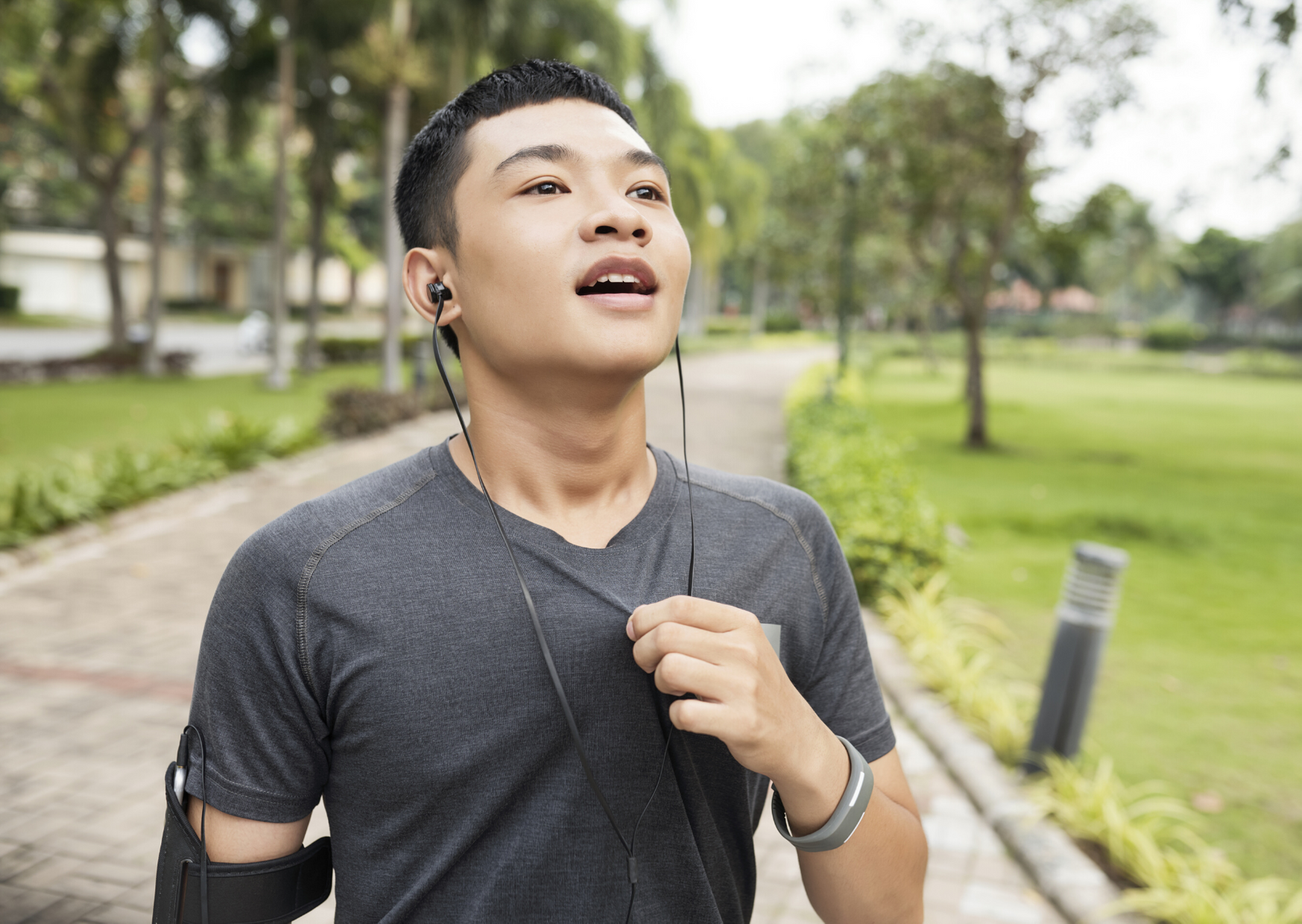 Man gets out of breath running