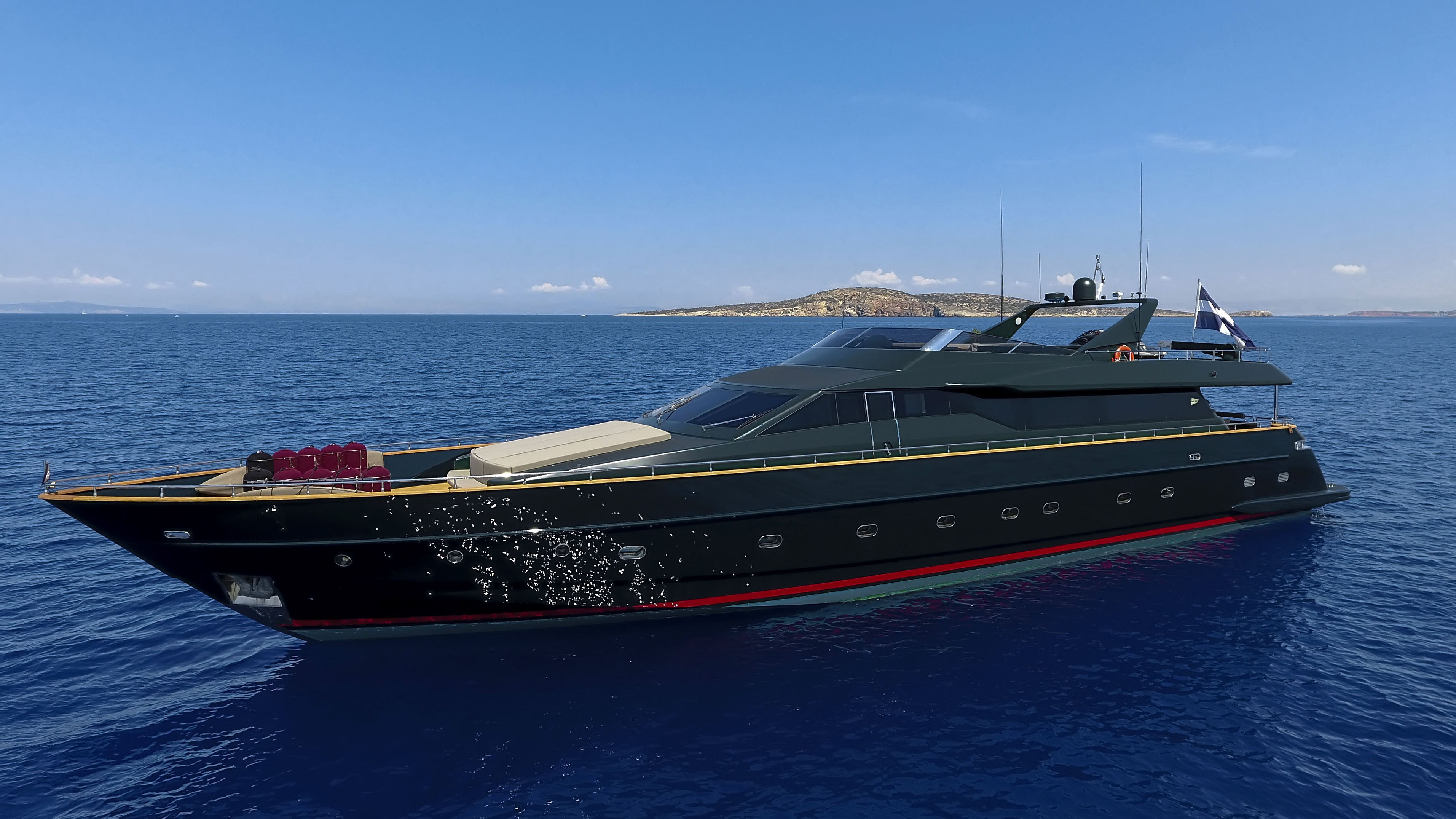 Tecnomar The Italian Sea Group Yachts For Sale And Charter