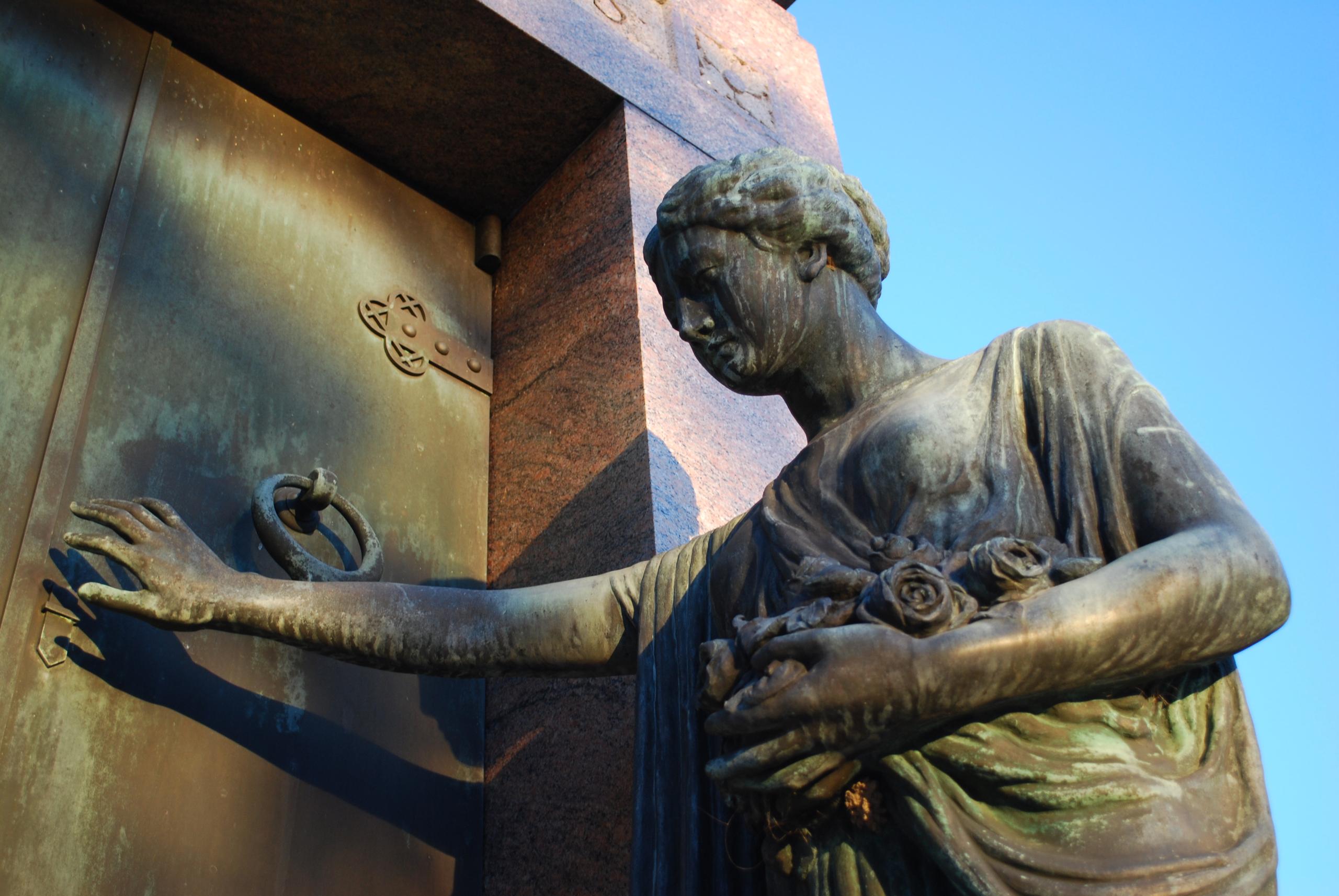 Cities of the Dead: HIGH NOON TOUR: