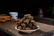 Hand-Made Flowering Yunnan Feng Qing Black Tea Cones * Spring 2018 from Yunnan Sourcing