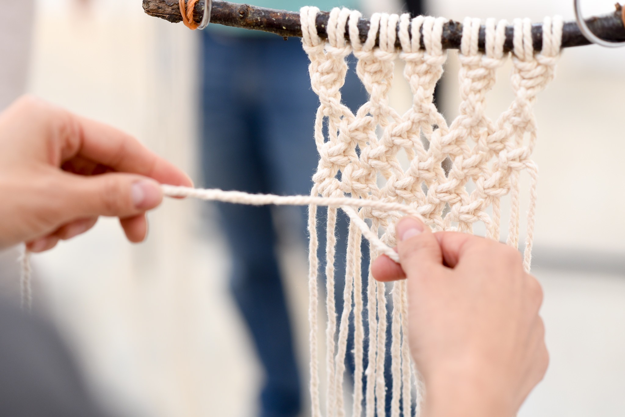 Decorative macrame knots by Isabella Strambio