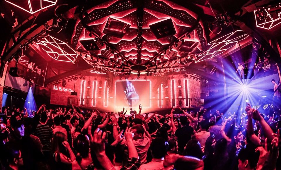 DJ Mag's Top 100 Clubs ranks Zouk as the best in Asia at #4, CÉ LA VI ascends to #80
