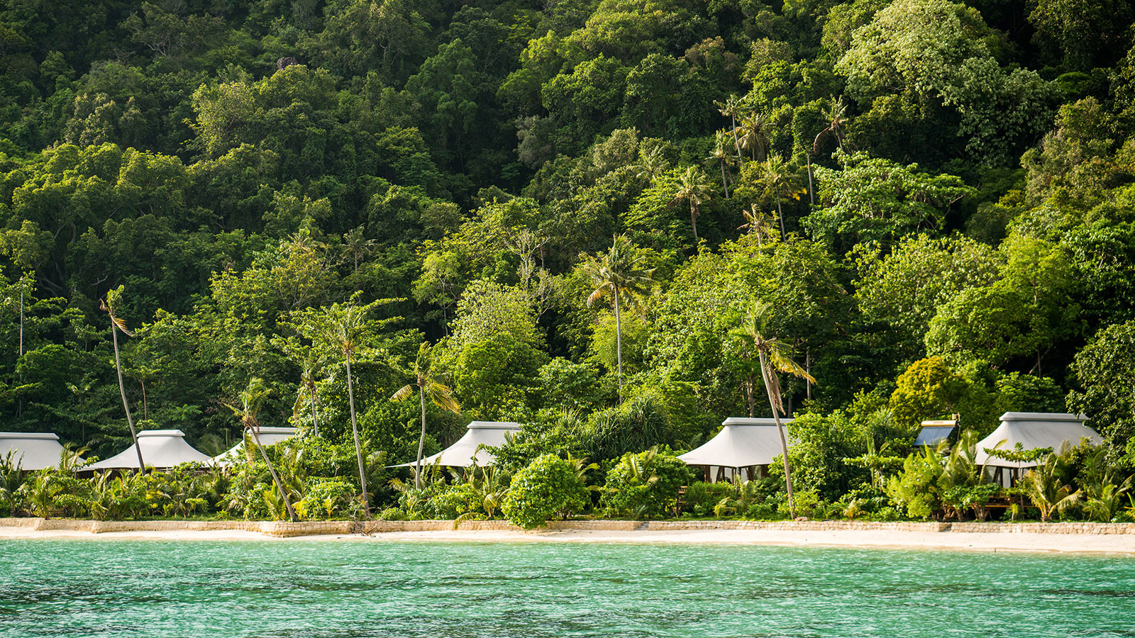 Discovering Indonesia's Bawah Reserve by Superyacht