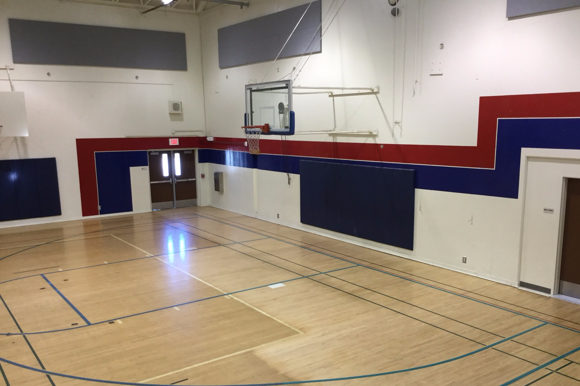 Gymnasium - Small