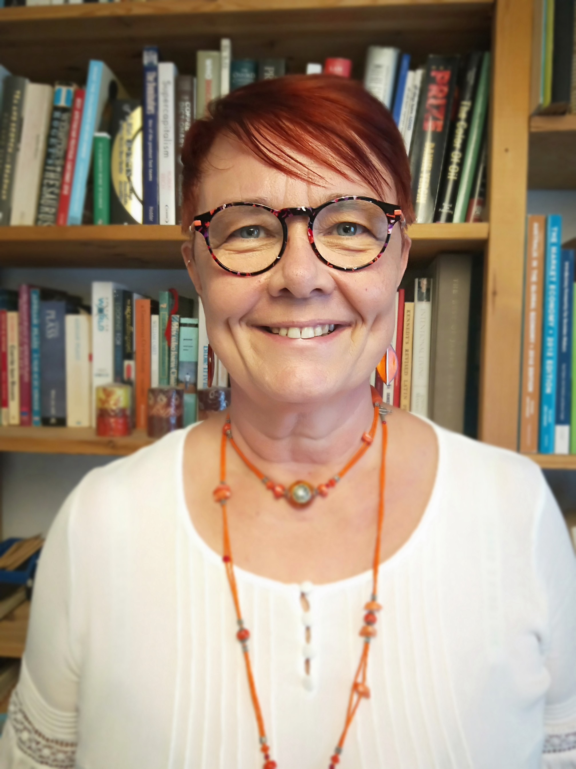 Dr. Karin Oerlemans