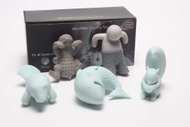 MR. TEA, MANATEA, SHARK, SLOTH AND SQUIRREL TEA INFUSER SET (5PCS) from Vorratu, Inc.