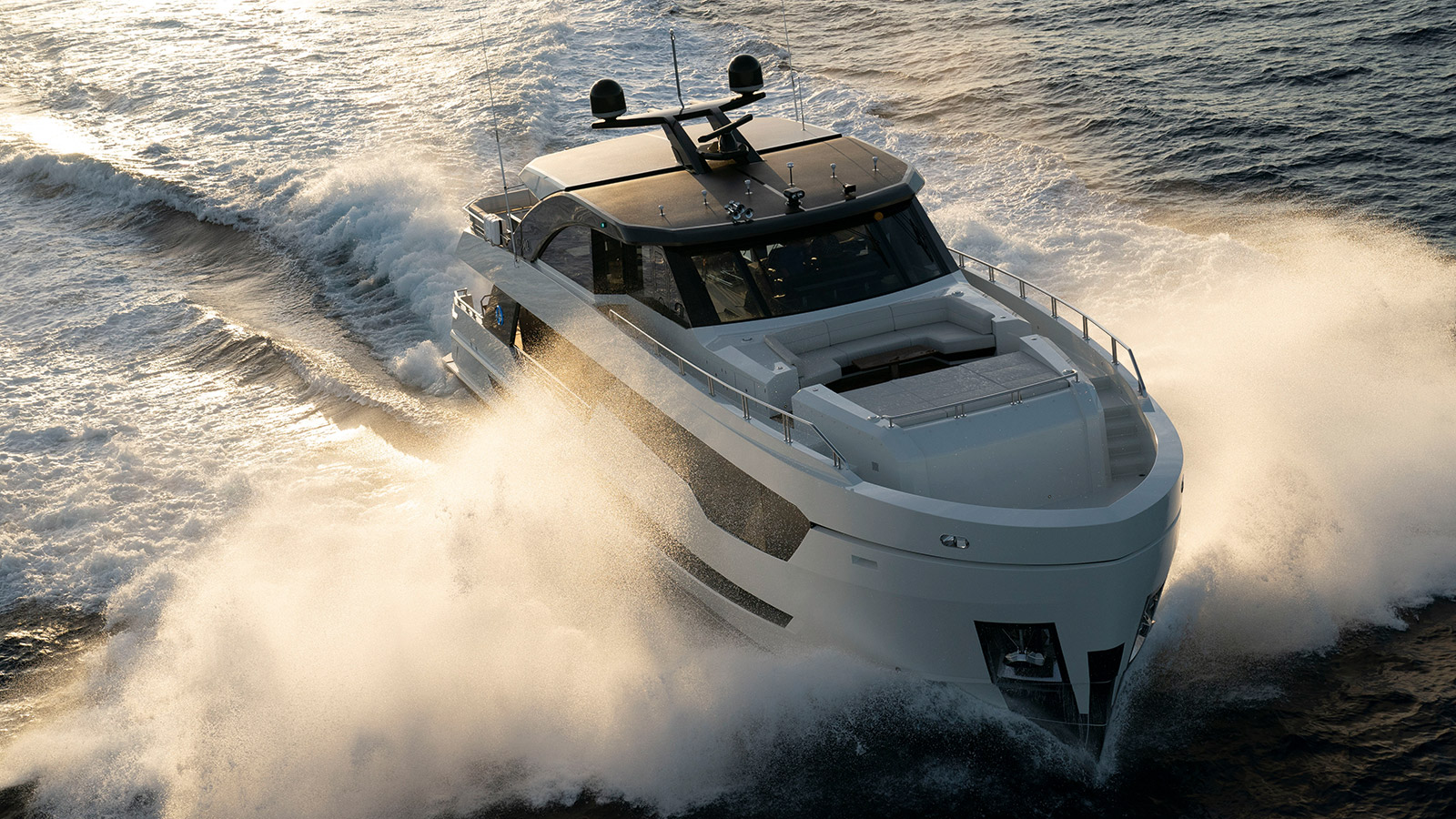 Voyager yacht (Ocean Alexander, 28.17m, 2018)