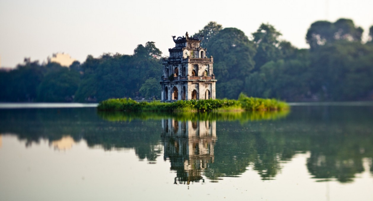 Hanoi Sightseeing – Food Tasting Tour