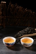 Phoenix Village "Mi Xiang" Shui Xian Oolong tea * Spring 2017 from Yunnan Sourcing