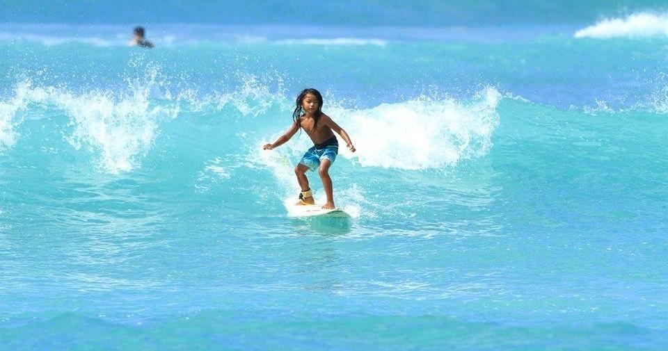 Private Surf Lessons in Honolulu with Star Beachboys - Honolulu