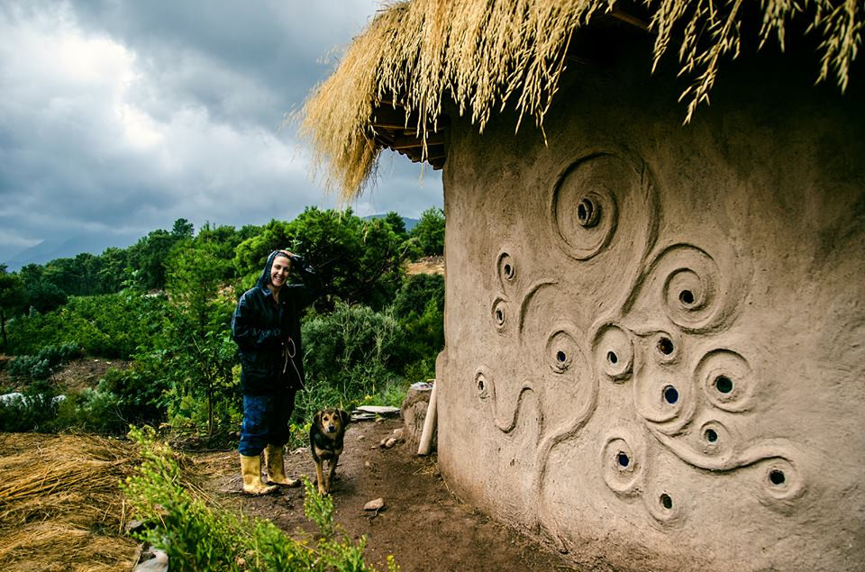 How to make earth plaster. - THE MUD HOME