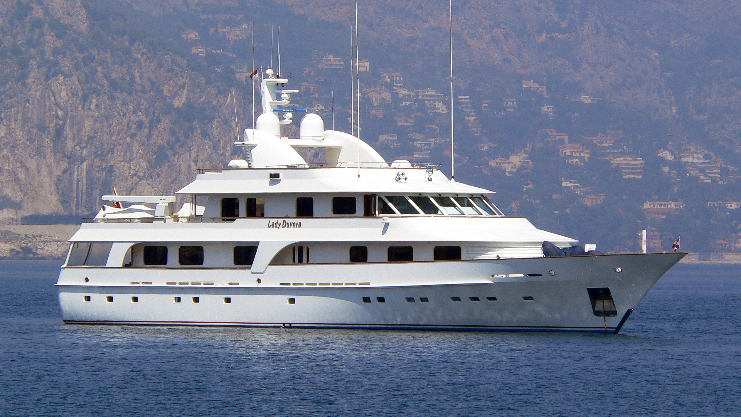 BALOO yacht (CBI-Navi, 33.01m, 2004)