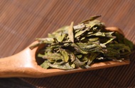 Early Spring 2017 Yunnan Bao Hong Green Tea from Yunnan Sourcing