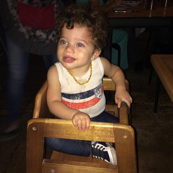 His_face_to_let_the_waiter_know_hes_just_trying_to_eat_and_will_entertain_after_Lol_bobochoses_LittleBabyPrince_throwbajpg