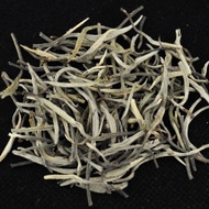 Spring "Yong De Sun-Dried Silver Buds" Raw White Pu-erh tea from Yunnan Sourcing