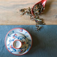 Organic Pomegranate White Tea from Divinitea