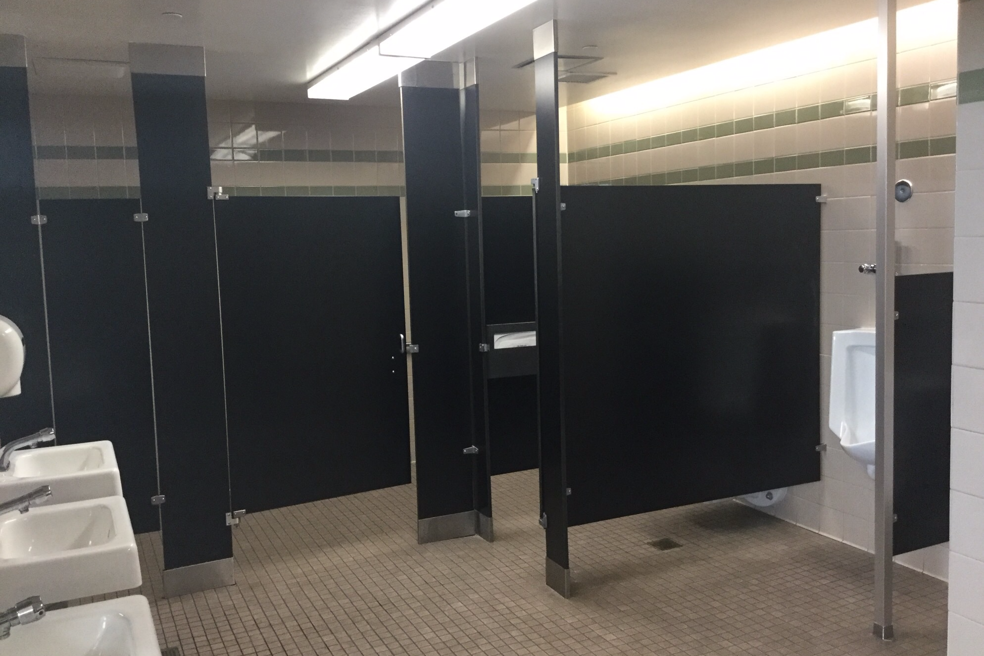 Locker Room - Boys