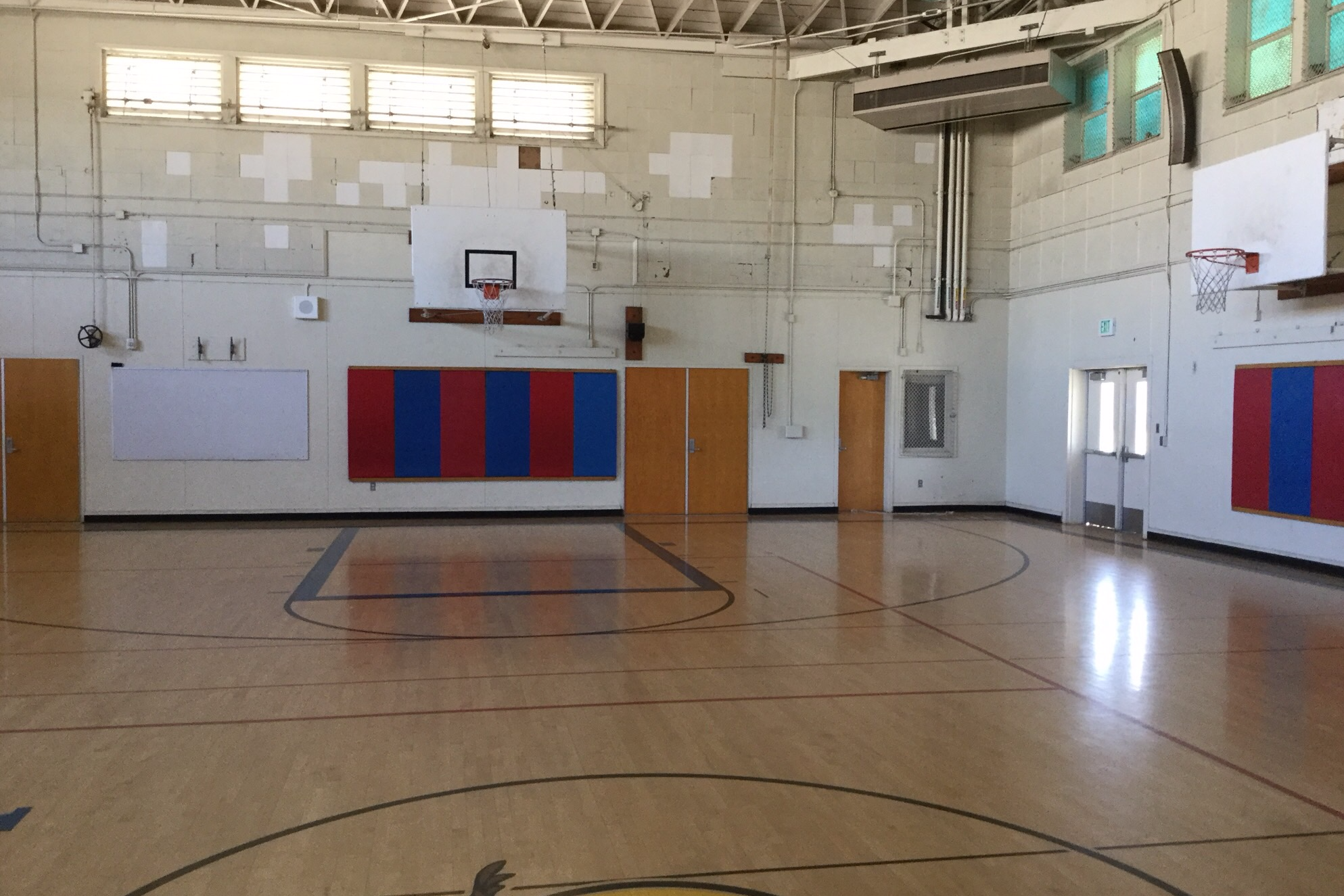 Gymnasium - Small