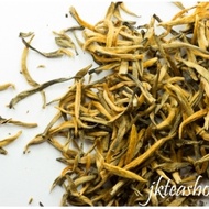 2015 Imperial Yunnan Fengqing Golden Buds Tea from JK Tea Shop