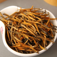 Yunnan Dian Hong Trees Needles from Han Xiang Ecological Tea