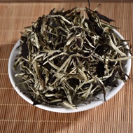 Certified Organic "Yunnan Moonlight White" White Tea from Yunnan Sourcing