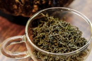 He Family 1st Picking Laoshan Green from Verdant Tea (Special)