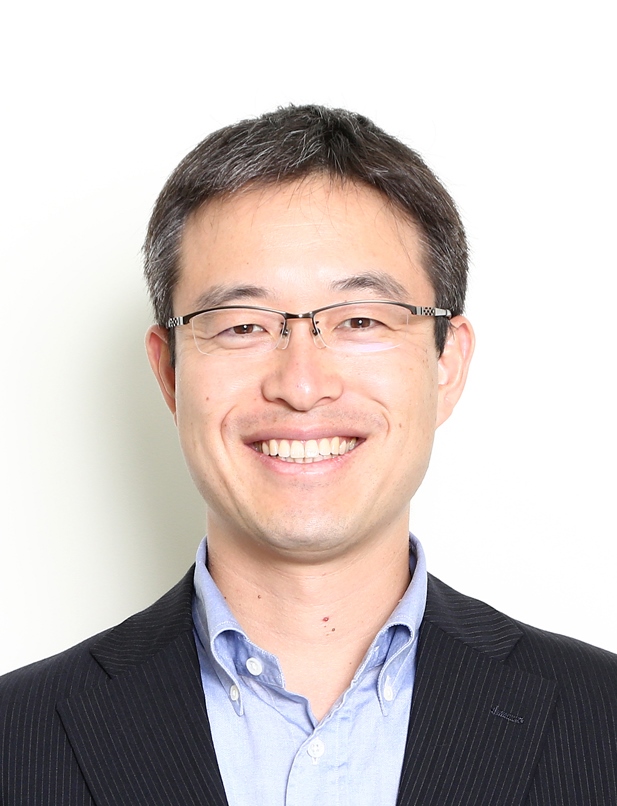 山本　恵亮