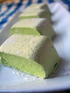 Matcha Green Tea Marshmallow from Fusion Sweets
