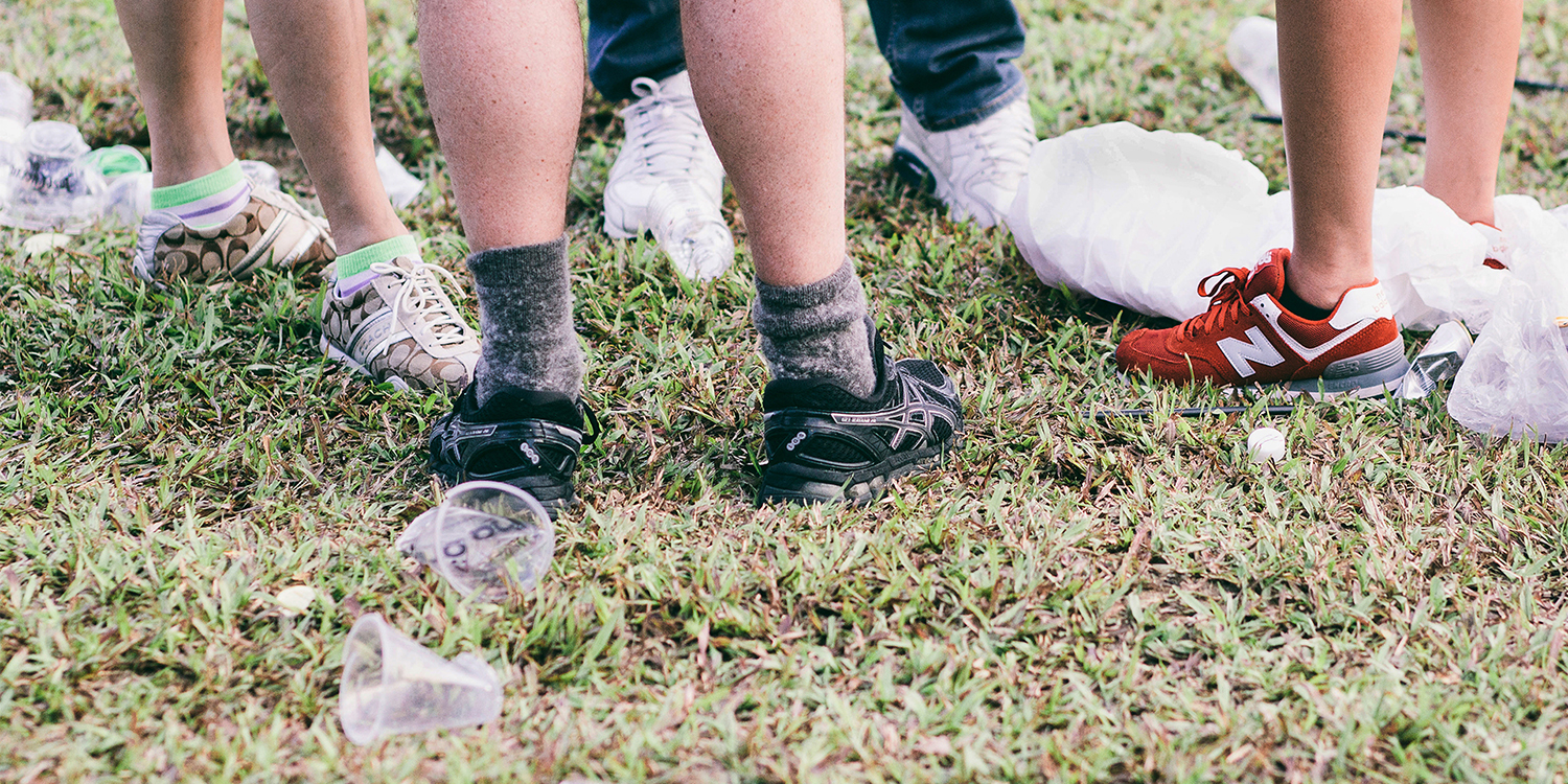 There's a movement to prevent reckless disposal of trash at Laneway