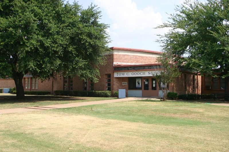 GOOCH, TOM C. ELEMENTARY SCHOOL 