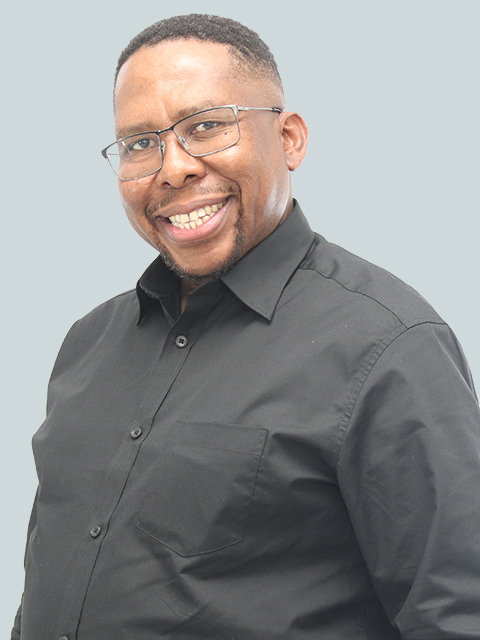 Mandla Mashiga