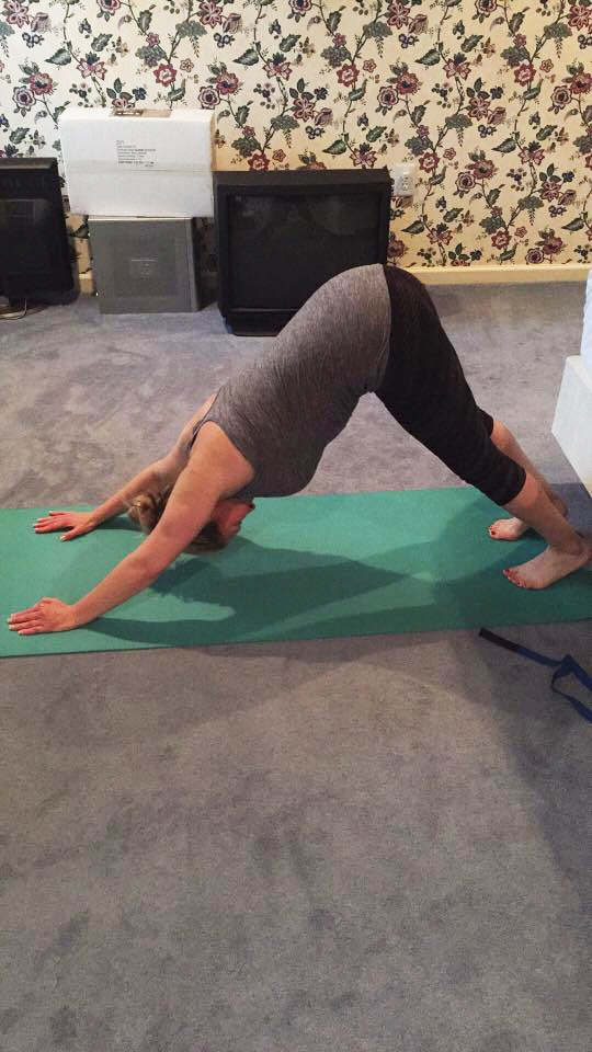 Allison Sandler Devitis hitting a yoga pose | JFit.T