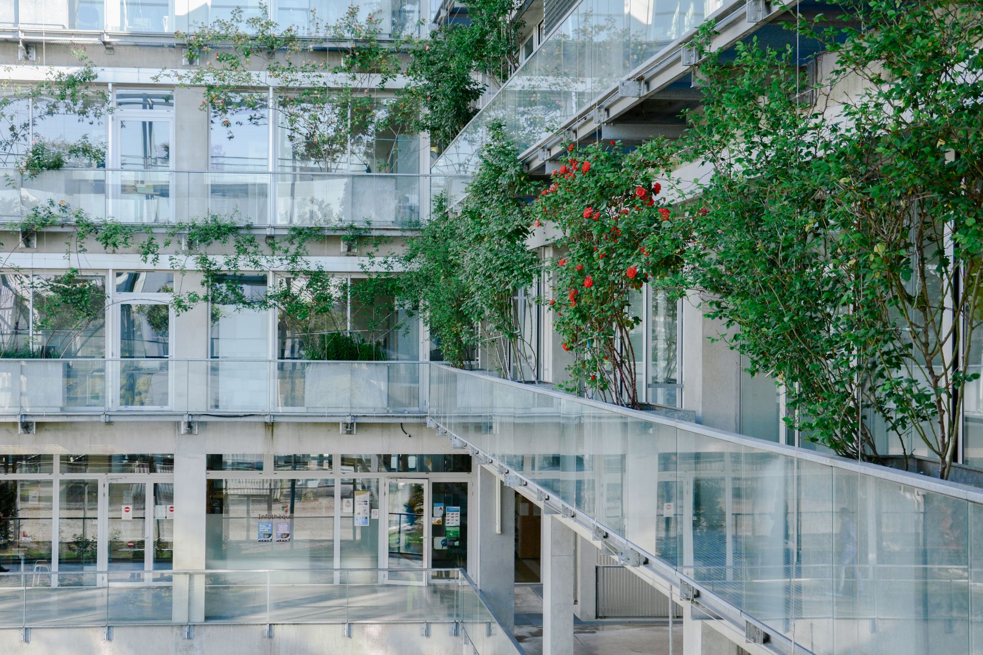lacaton&vassal 新・POST a+t - Re-Defining Urban Living. Design Techniques by Lacaton