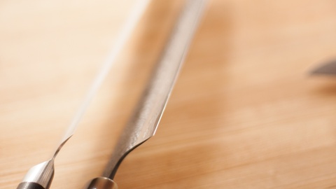 Module%202_Knives_Edge.jpg